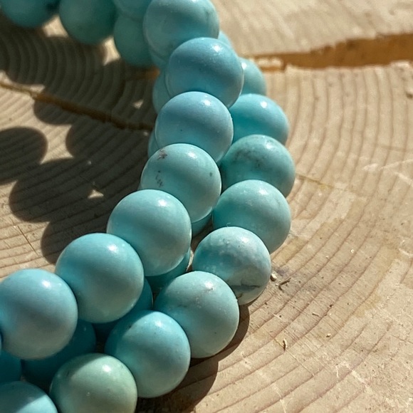 Turquoise Beaded Bracelet - Picture 3 of 4